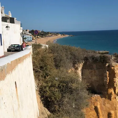 Flor De Amendoeira 公寓 *