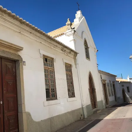 Flor De Amendoeira 알부페이라